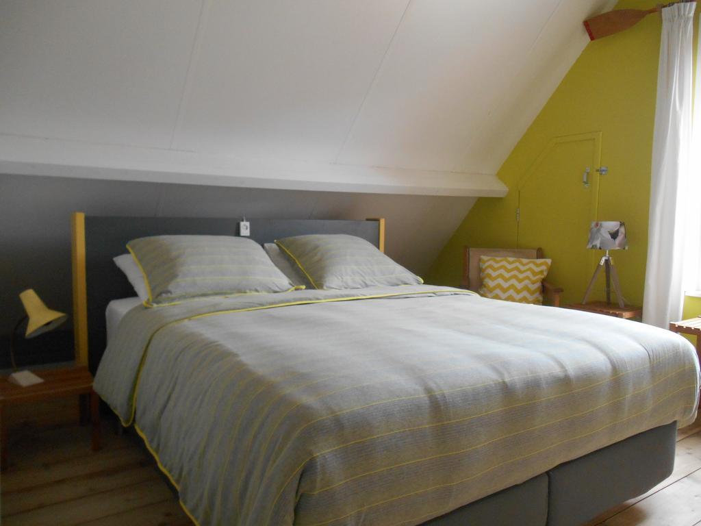 Bij En Boom Bed & Breakfast Drachten Værelse billede