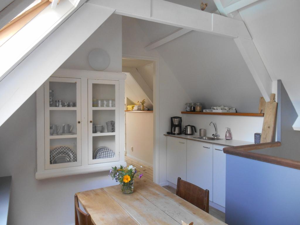 Bij En Boom Bed & Breakfast Drachten Eksteriør billede