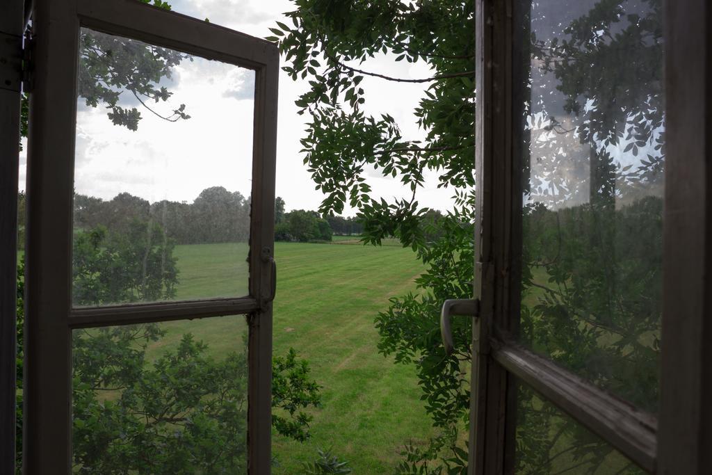 Bij En Boom Bed & Breakfast Drachten Værelse billede