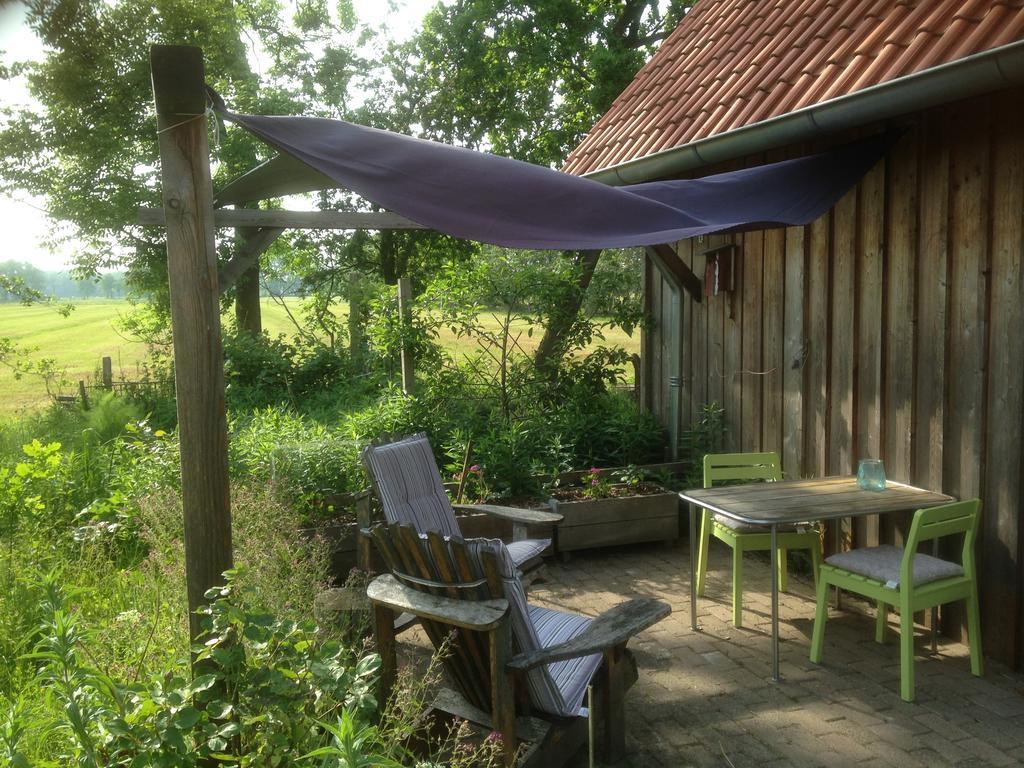 Bij En Boom Bed & Breakfast Drachten Eksteriør billede